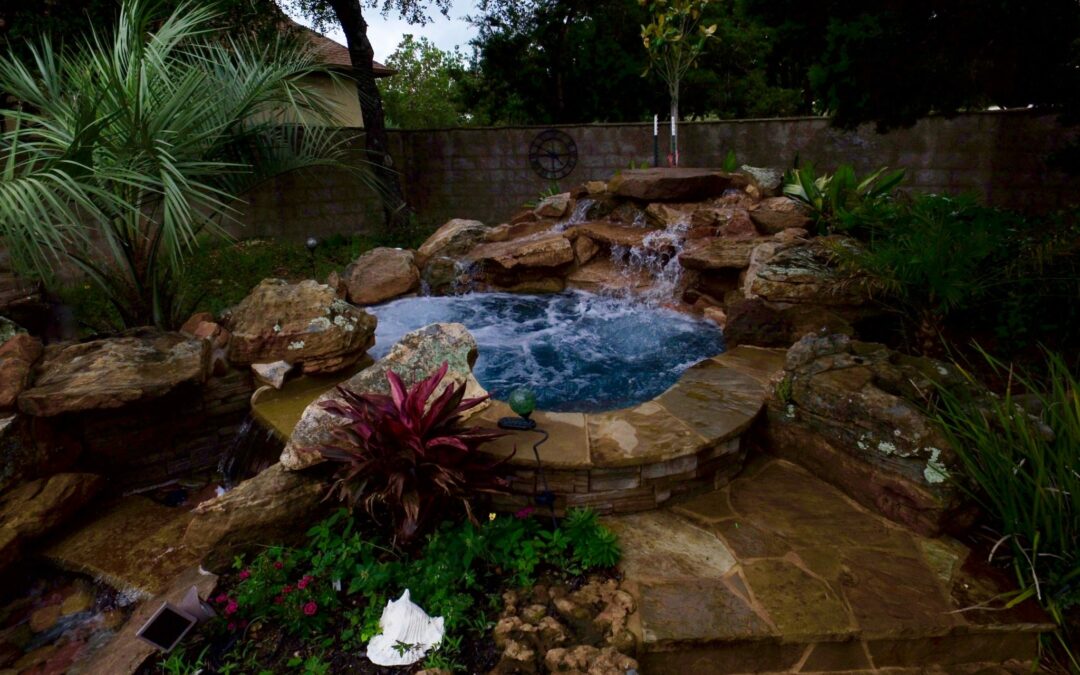 Pool Landscaping Ideas for Your New Braunfels Backyard